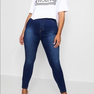 NWT Plus High Rise Jeggings